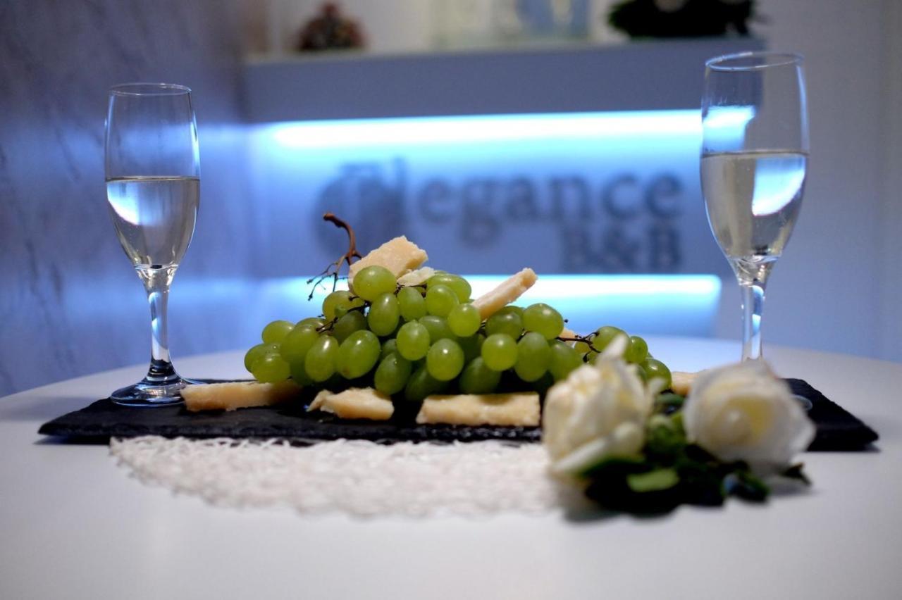 Elegance B&B Napoli Ngoại thất bức ảnh