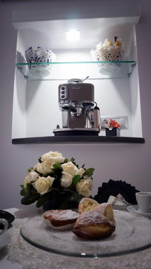Elegance B&B Napoli Ngoại thất bức ảnh