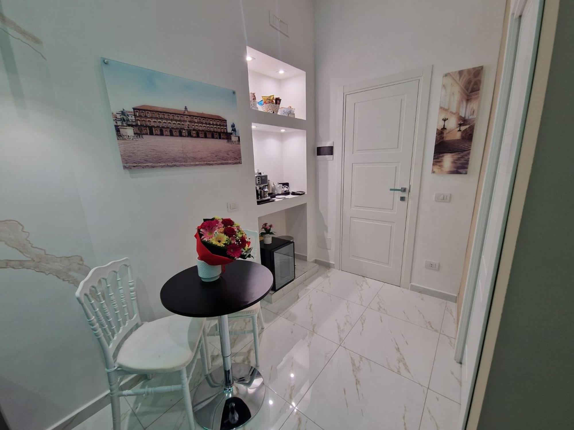 Elegance B&B Napoli Ngoại thất bức ảnh